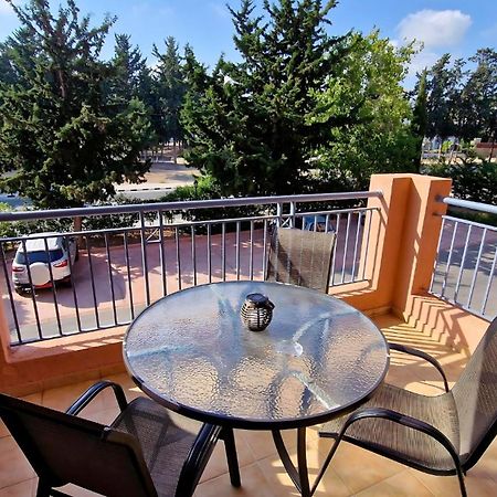 Holiday In Paphos, Prime Location Resort Pools, Jacuzzis, Harbor & 300M To The Beach Екстер'єр фото